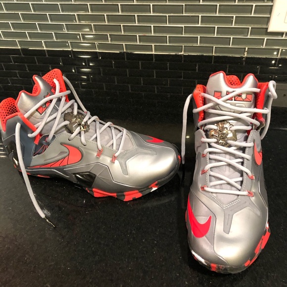 Men’s shoes - Picture 1 of 6